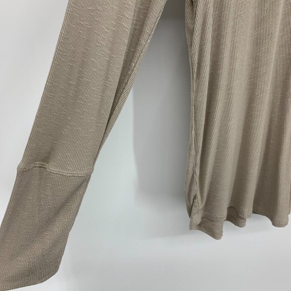 Maurices Top Lace Button Henley Long Sleeve Knit NWT - Picture 6 of 11